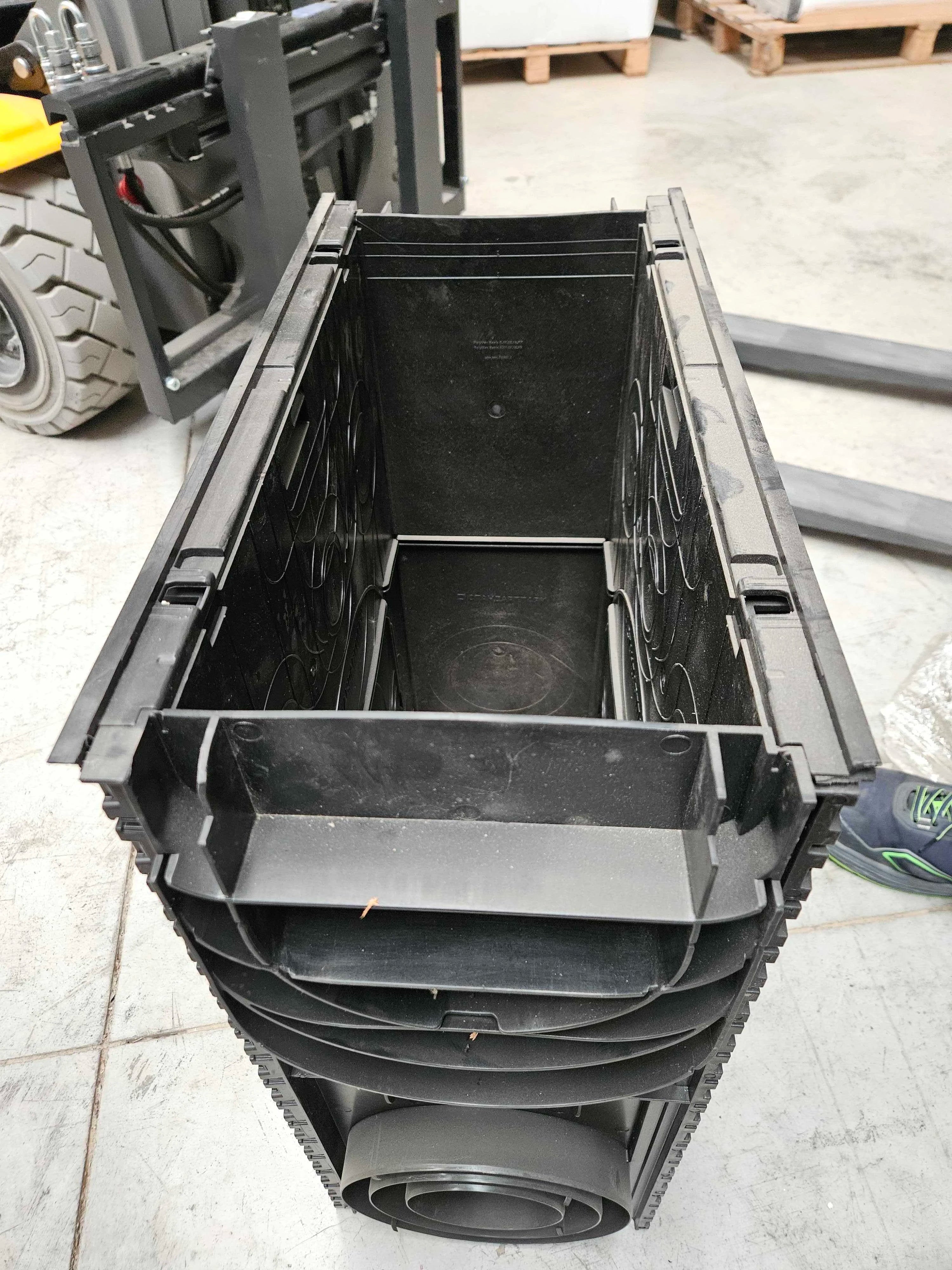Sumidero de Plástico PolyMax Basic DN200 - Liquidación