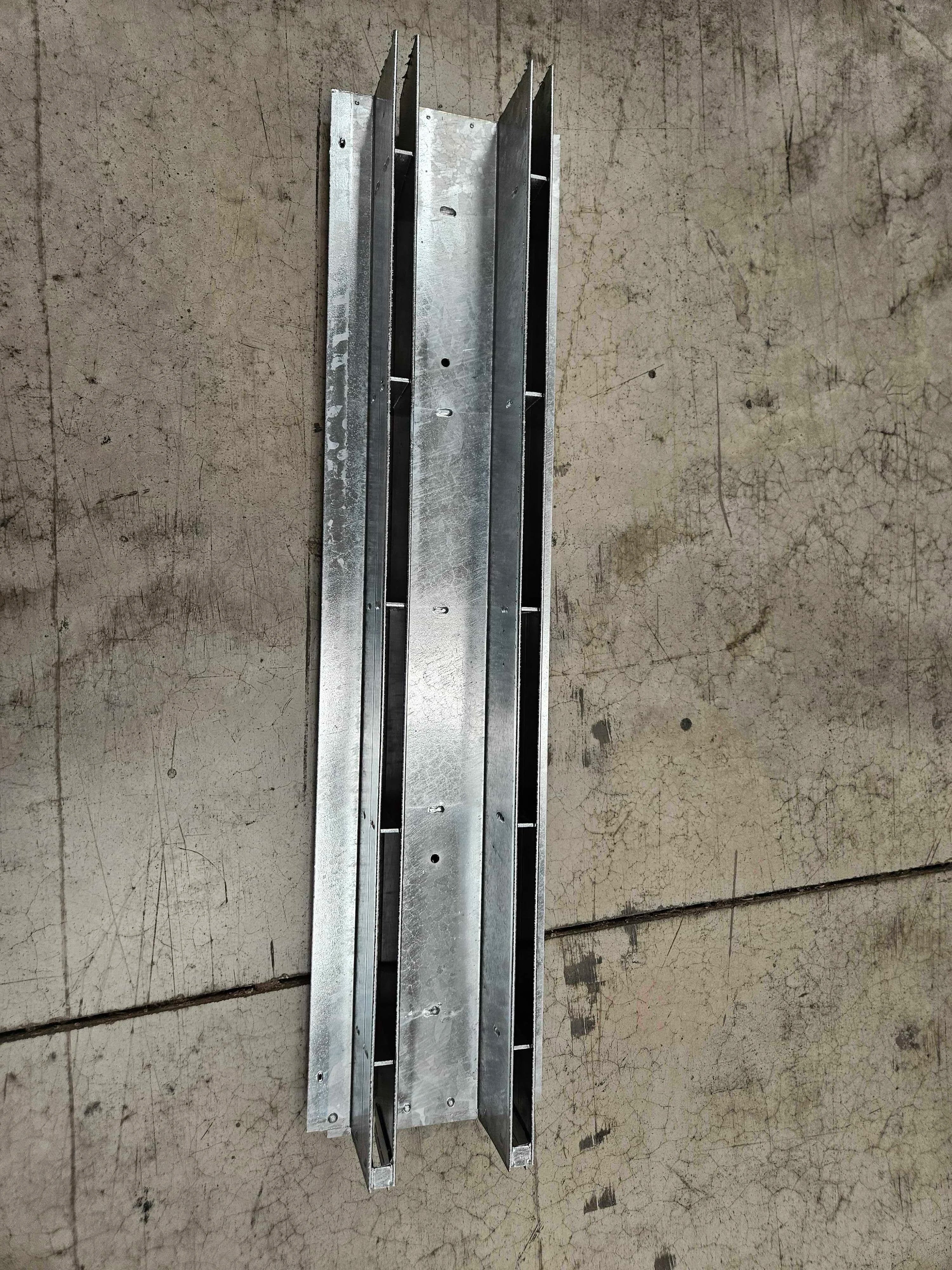 Doble SLOT H100 de Acero Galvanizado para Canales BASE DN200 - Liquidación