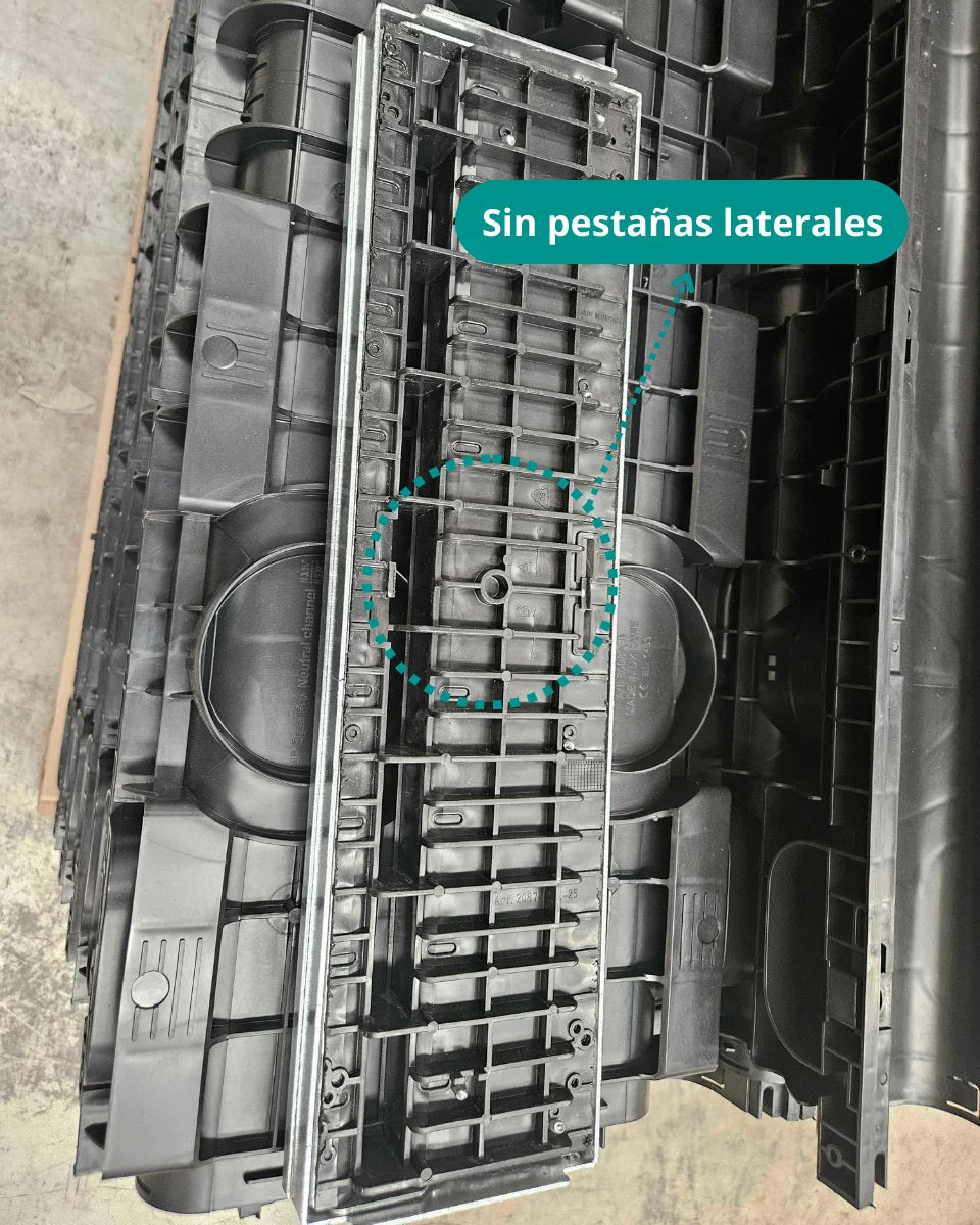 Registro SLOT de plástico color negro con marco de acero galvanizado H25 - Producto defectuoso