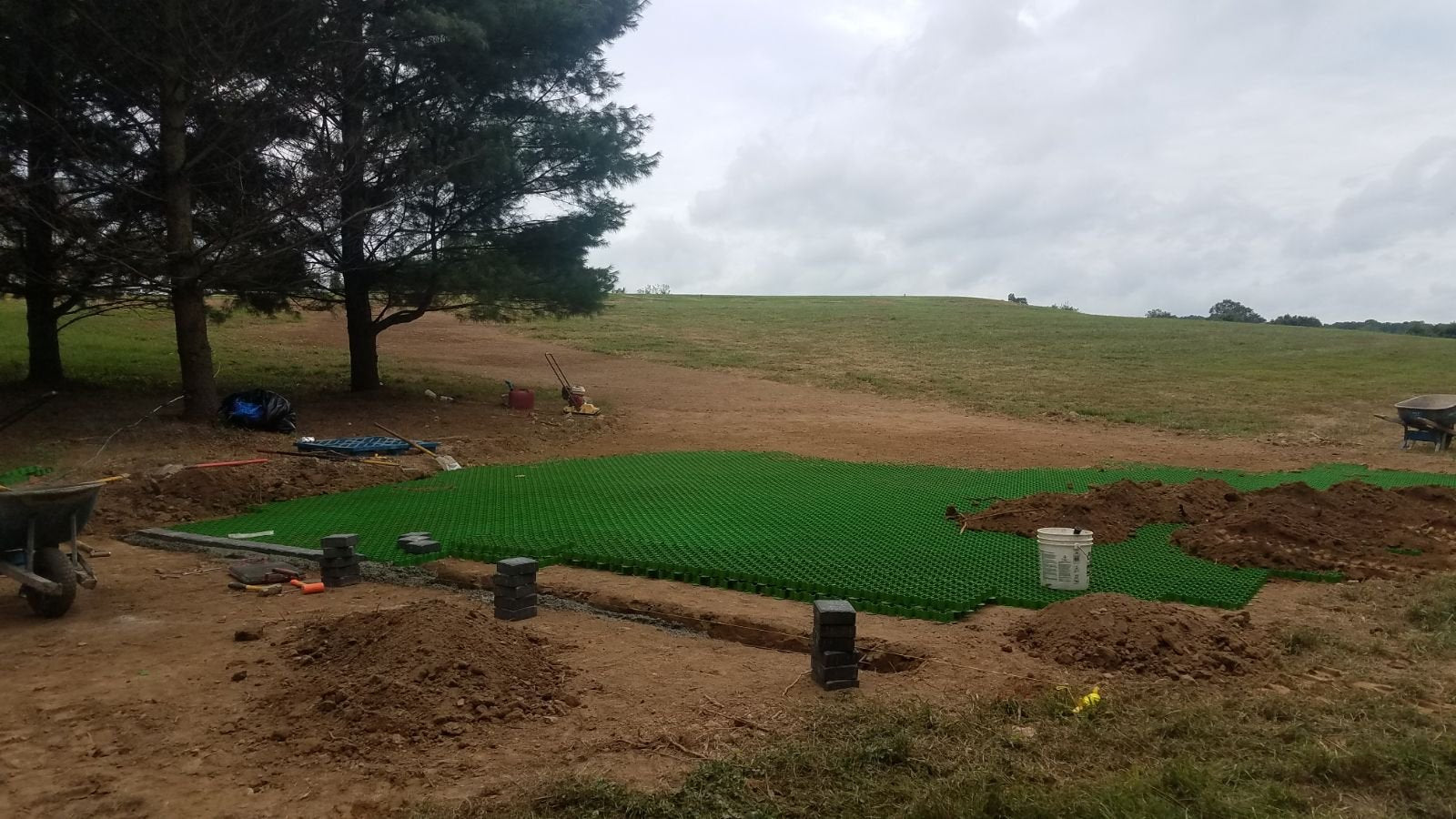 Entrada para motos y camiones